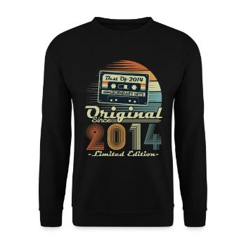 Original 2014 Jahrgang Retro Geburtstagsgeschenk - Unisex Pullover - Schwarz - Vorne - Alina (178cm) & Michal (187cm)