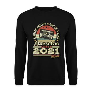 Jahrgang 2021 Original Retro Geburtstagsgeschenk - Unisex Pullover - Schwarz - Vorne - Alina (178cm) & Michal (187cm)