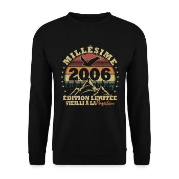 2006 Jahrgang perfekt gereift - Unisex Pullover - Schwarz - Vorne - Alina (178cm) & Michal (187cm)