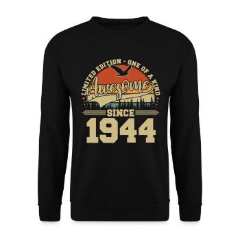 Awesome Since 1944 - Vintage Birthday Gift - Unisex Sweatshirt - black - Front - Alina (178cm) & Michal (187cm)