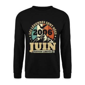 Vintage June 2006 Vintage Anniversary Gift - Unisex Sweatshirt - black - Front - Alina (178cm) & Michal (187cm)