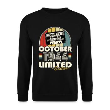 Legendary since October 1944 vintage birthday - Unisex Sweatshirt - black - Front - Alina (178cm) & Michal (187cm)