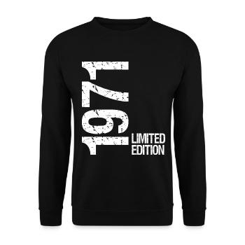 1971 Limited Edition - Unisex Sweatshirt - black - Front - Alina (178cm) & Michal (187cm)