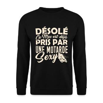 Nennen Sie T-Shirt Moto - Taken by a biker Sexy - Unisex Pullover - Schwarz - Vorne - Alina (178cm) & Michal (187cm)