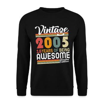 2005 vintage vintage cadeau d’anniversaire rétro - Sweat-shirt Unisexe - noir - Devant - Alina (178cm) & Michal (187cm)