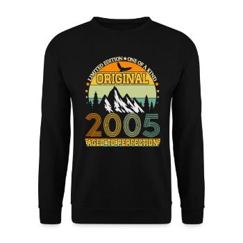 Original 2005 Born Vintage Cadeau d’anniversaire - Sweat-shirt Unisexe - noir - Devant - Alina (178cm) & Michal (187cm)