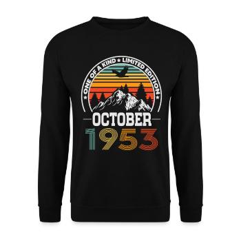 October 1953 Vintage Vintage Retro Birthday - Unisex Sweatshirt - black - Front - Alina (178cm) & Michal (187cm)