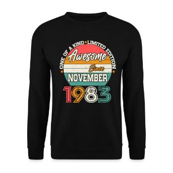 November 1983 Vintage Vintage Retro Birthday - Unisex Sweatshirt - black - Front - Alina (178cm) & Michal (187cm)