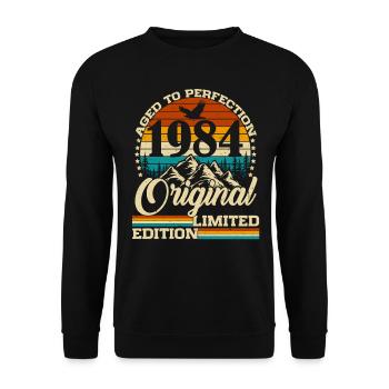 Original 1984 Vintage Vintage Birthday Gift - Unisex Sweatshirt - black - Front - Alina (178cm) & Michal (187cm)
