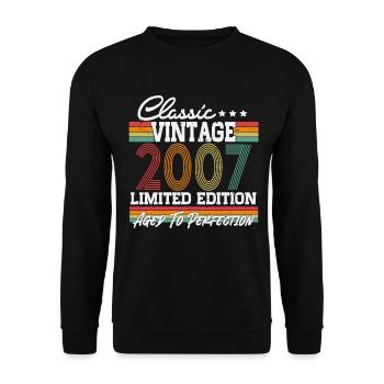 Vintage, 2007, vintage, anniversaire, cadeau, rétro - Sweat-shirt Unisexe - noir - Devant - Alina (178cm) & Michal (187cm)