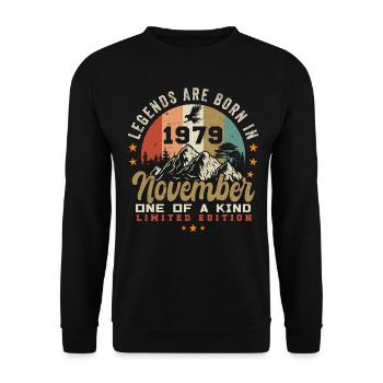 November 1979 Geburtstagsgeschenk - 1979 november - Unisex Pullover - Schwarz - Vorne - Alina (178cm) & Michal (187cm)
