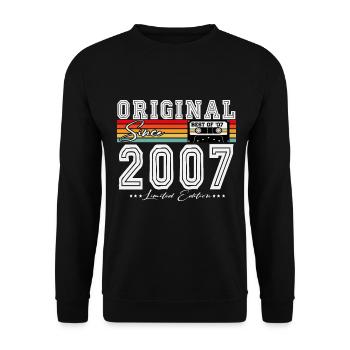 2007 Vintage Born Vintage Rétro Anniversaire - Sweat-shirt Unisexe - noir - Devant - Alina (178cm) & Michal (187cm)