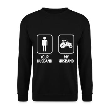 Votre mari mon mari - Tracteur - - Sweat-shirt Unisexe - noir - Devant - Alina (178cm) & Michal (187cm)