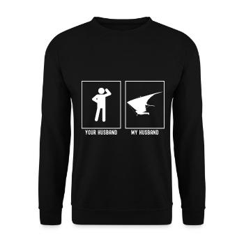 Son mari - Mon mari - Vol à voile à partir du lien - Sweat-shirt Unisexe - noir - Devant - Alina (178cm) & Michal (187cm)