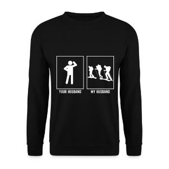 Ihr Ehemann - Mein Ehemann - Wandertrio - Unisex Pullover - Schwarz - Vorne - Alina (178cm) & Michal (187cm)