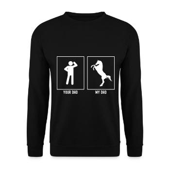 Votre Père - Mon Père - Illustration de l’élevage de chevaux - Sweat-shirt Unisexe - noir - Devant - Alina (178cm) & Michal (187cm)