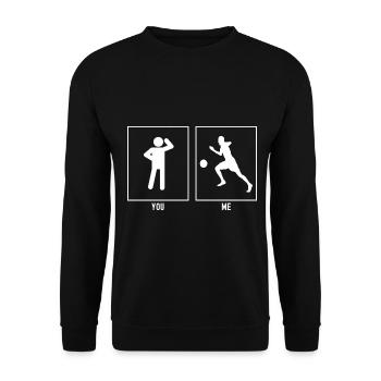Du - Ich - Fußballer Links - Unisex Pullover - Schwarz - Vorne - Alina (178cm) & Michal (187cm)