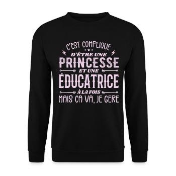Es ist schwer, eine Prinzessin und eine Erzieherin zu sein - Unisex Pullover - Schwarz - Vorne - Alina (178cm) & Michal (187cm)