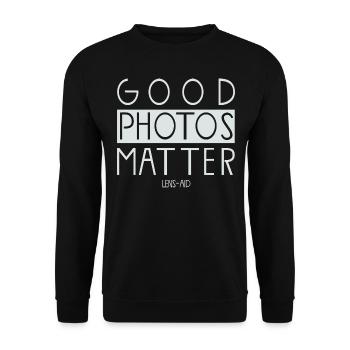 Good Photos Matter [Grau] - Unisex Pullover - Schwarz - Vorne - Alina (178cm) & Michal (187cm)