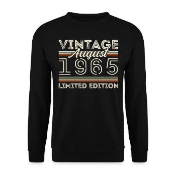 August 1965 Legend since August 1965 Vintage 1965 - Unisex Sweatshirt - black - Front - Alina (178cm) & Michal (187cm)