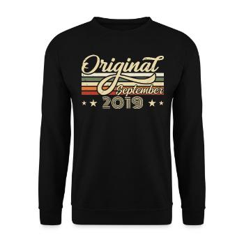 2019 September Geboren Geburtstag Geburtsjahr 2019 - Unisex Pullover - Schwarz - Vorne - Alina (178cm) & Michal (187cm)