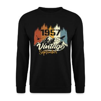 Legends Were Born In September 1957 Vintage 1957 - Unisex Pullover - Schwarz - Vorne - Alina (178cm) & Michal (187cm)