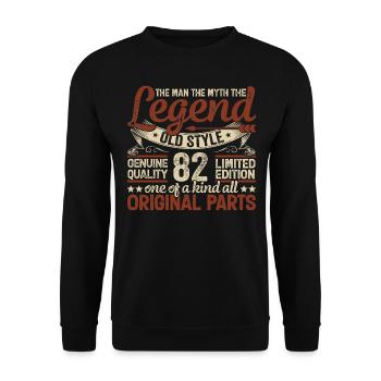 82 Jahre alt, Legenden 1942 Jahrgang 1942 Jubiläum - Unisex Pullover - Schwarz - Vorne - Alina (178cm) & Michal (187cm)