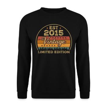 Legendary Since 2015 Birthday 2015 Vintage 2015 - Unisex Sweatshirt - black - Front - Alina (178cm) & Michal (187cm)