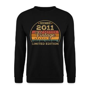 Birthday December 2011 Gift December 2011 - Unisex Sweatshirt - black - Front - Alina (178cm) & Michal (187cm)