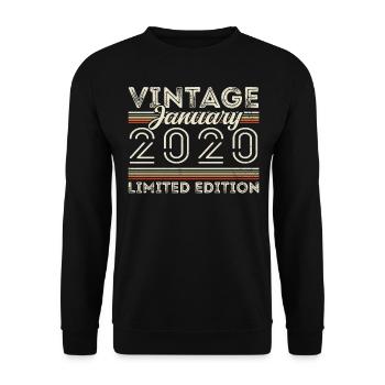 Januar 2020 Jahrgang 2020 - Geburtstag Januar 2020 - Unisex Pullover - Schwarz - Vorne - Alina (178cm) & Michal (187cm)
