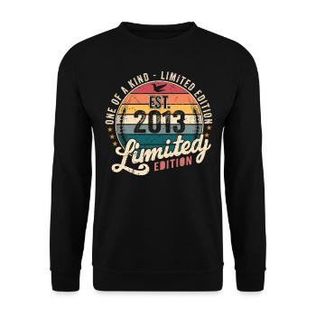 Birthday Gift 2013 Vintage 2013 Retro 2013 - Unisex Sweatshirt - black - Front - Alina (178cm) & Michal (187cm)