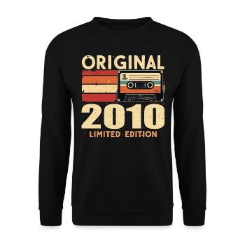 Geburtstag 2010 - Legendär Seit 2010 Geschenk 2010 - Unisex Pullover - Schwarz - Vorne - Alina (178cm) & Michal (187cm)
