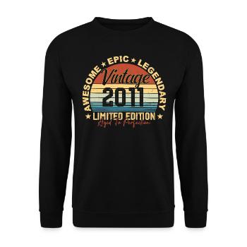 Rétro 2011 Vintage Anniversaire 2011 Cadeau 2011 - Sweat-shirt Unisexe - noir - Devant - Alina (178cm) & Michal (187cm)