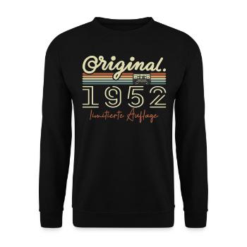Original 1952 Vintage 1952 Birthday Retro 1952 - Unisex Sweatshirt - black - Front - Alina (178cm) & Michal (187cm)