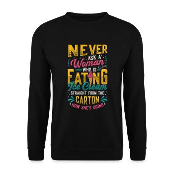 Traurige Frauen Herzschmerz Liebeskummer Eiscreme - Unisex Pullover - Schwarz - Vorne - Alina (178cm) & Michal (187cm)