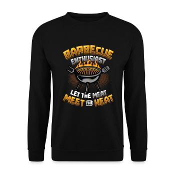 Barbecue enthusiasts. The meat on the grill - Unisex Sweatshirt - black - Front - Alina (178cm) & Michal (187cm)