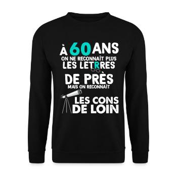 Anniversaire 60 Ans Retraité Homme Femme - Sweat-shirt Unisexe - noir - Devant - Alina (178cm) & Michal (187cm)