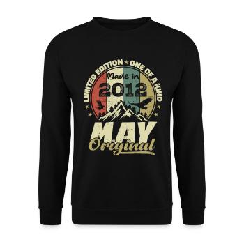 Vintage-Geschenk zum Jubiläum im Mai 2012 - Unisex Pullover - Schwarz - Vorne - Alina (178cm) & Michal (187cm)