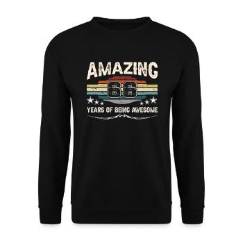 Rétro Vintage 66 ans d’être génial - Sweat-shirt Unisexe - noir - Devant - Alina (178cm) & Michal (187cm)