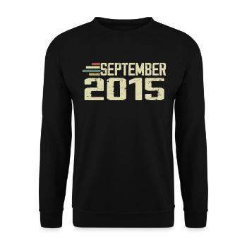 September 2015 Vintage Geschenkidee September 2015 - Unisex Pullover - Schwarz - Vorne - Alina (178cm) & Michal (187cm)