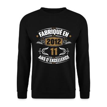 Cadeau d'anniversaire 11 ans, Fabriqué en 2012 - Sweat-shirt Unisexe - noir - Devant - Alina (178cm) & Michal (187cm)