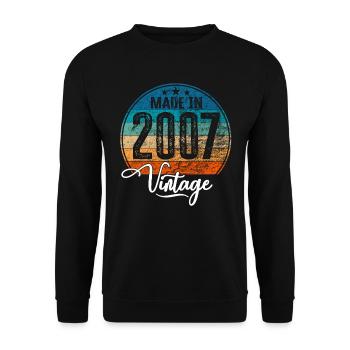 Vintage Made in 2007 Geburtsjahr 2007 Geburtstag - Unisex Pullover - Schwarz - Vorne - Alina (178cm) & Michal (187cm)