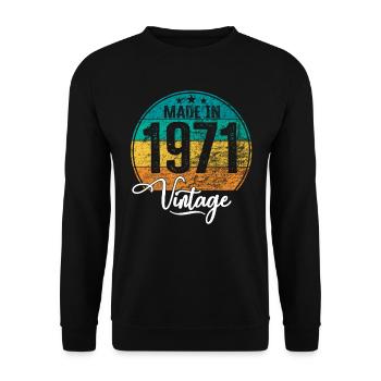 Vintage Made in 1971 Year of birth 1971 Birthday - Unisex Sweatshirt - black - Front - Alina (178cm) & Michal (187cm)