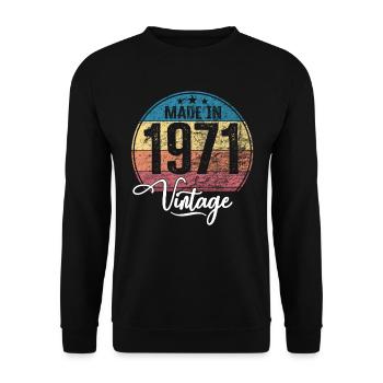 Vintage Made in 1971 Year of birth 1971 Birthday - Unisex Sweatshirt - black - Front - Alina (178cm) & Michal (187cm)