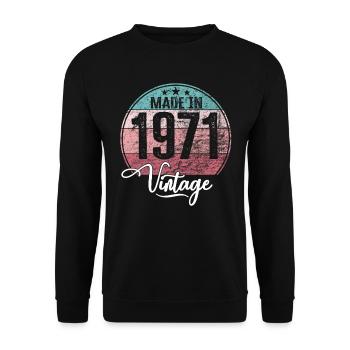 Vintage Made in 1971 Year of birth 1971 Birthday - Unisex Sweatshirt - black - Front - Alina (178cm) & Michal (187cm)