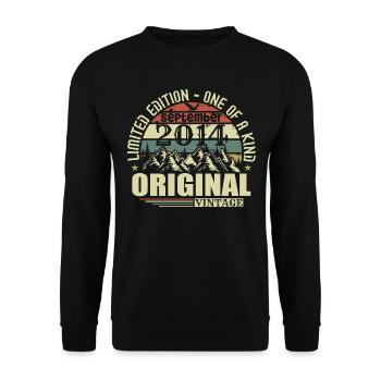 September 2014 Vintage September 2014 Birthday - Unisex Sweatshirt - black - Front - Alina (178cm) & Michal (187cm)