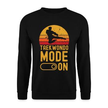Taekwondo Mode on retro vintage - Unisex Pullover - Schwarz - Vorne - Alina (178cm) & Michal (187cm)
