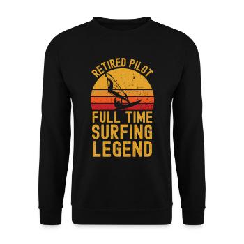 Windsurf-Legende im Ruhestand - Unisex Pullover - Schwarz - Vorne - Alina (178cm) & Michal (187cm)