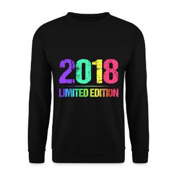 2018 Limited Edition Jahrgang 18er Retro Jahrgang - Unisex Pullover - Schwarz - Vorne - Alina (178cm) & Michal (187cm)