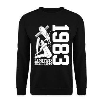 HAIRSTYLIST 1983 STYLIST 43. GEBURTSTAG FRISEUR - Unisex Pullover - Schwarz - Vorne - Alina (178cm) & Michal (187cm)